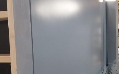 Moule de toiture courbe avec caniveau intégré et tympan (74)